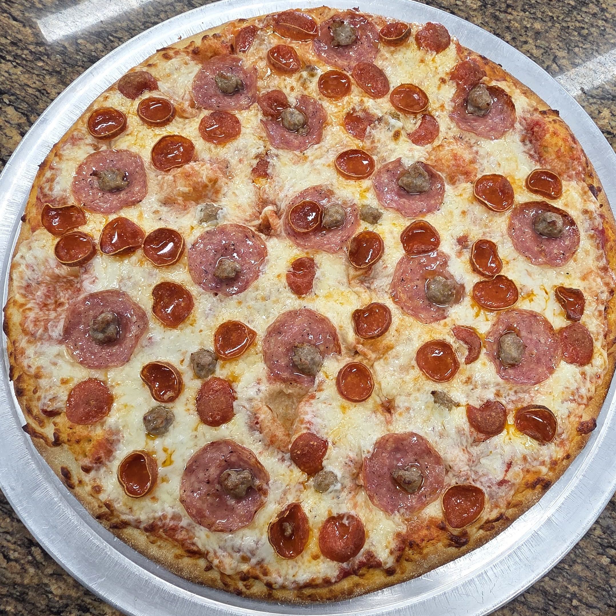 Medium Meat Marvel Pizza.