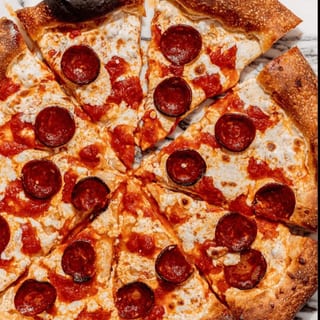 Extra Large Pepperoni Pizza